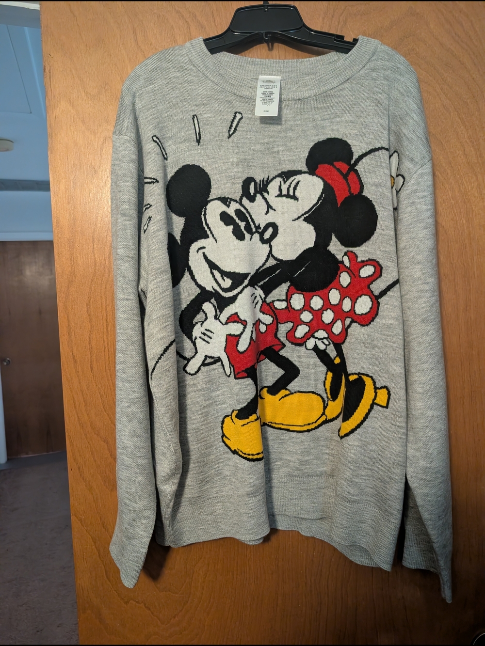 Disney Women’s Light Gray Ribbed Sweater